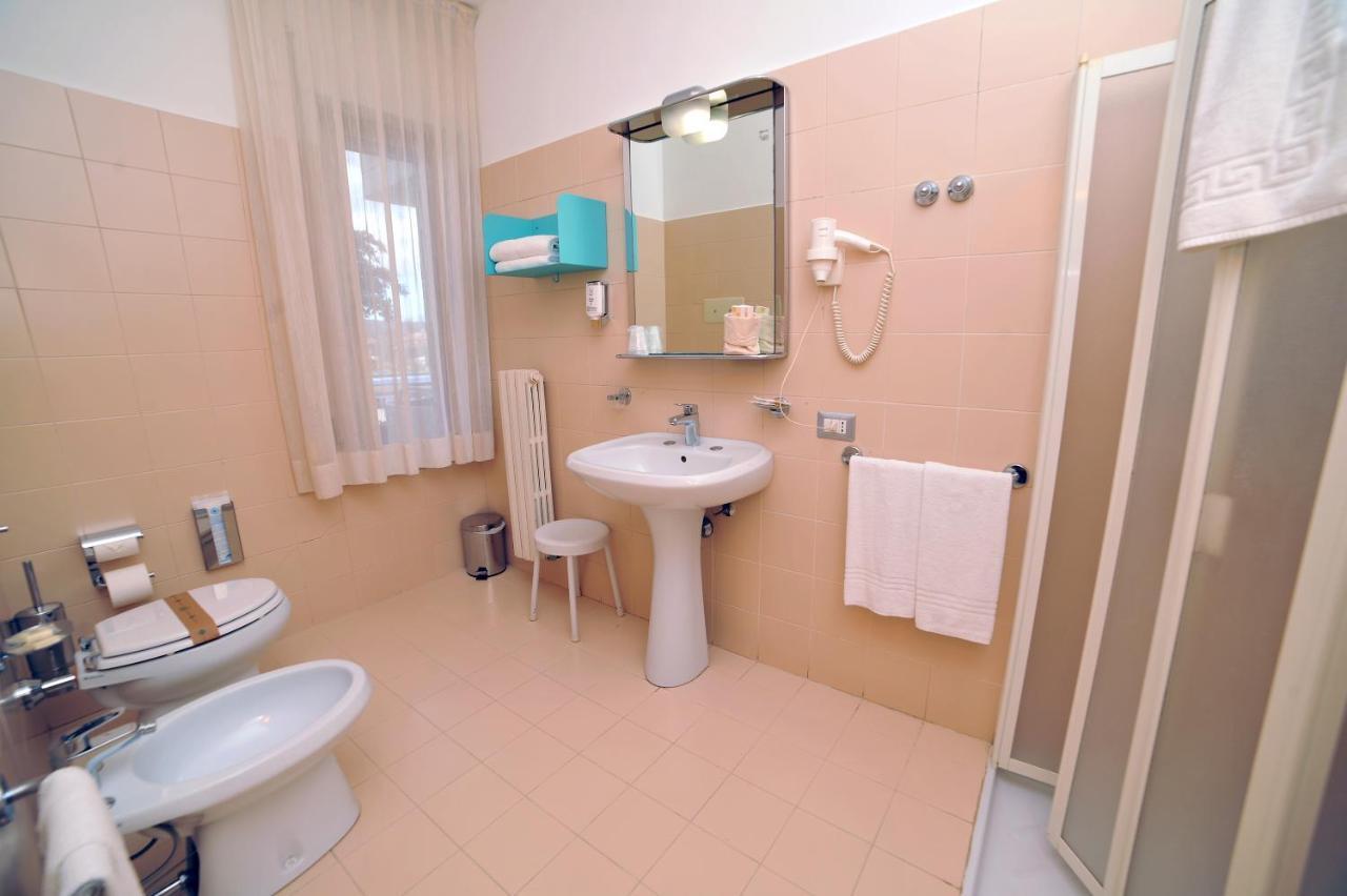 Hotel San Crispino Morrovalle Екстериор снимка