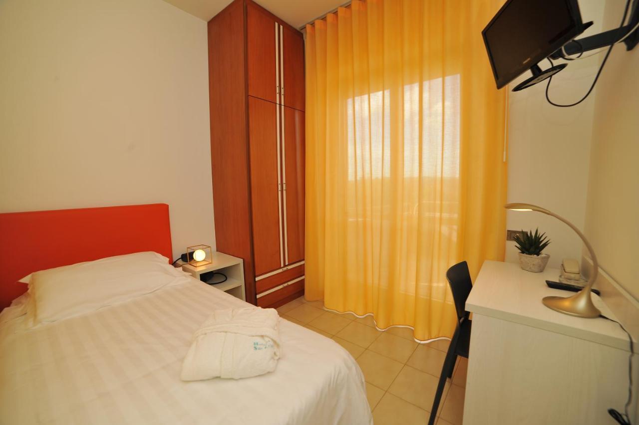 Hotel San Crispino Morrovalle Екстериор снимка